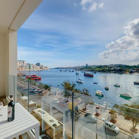 Superlative Apartment With Valletta And Harbour Views Sliema Luaran gambar