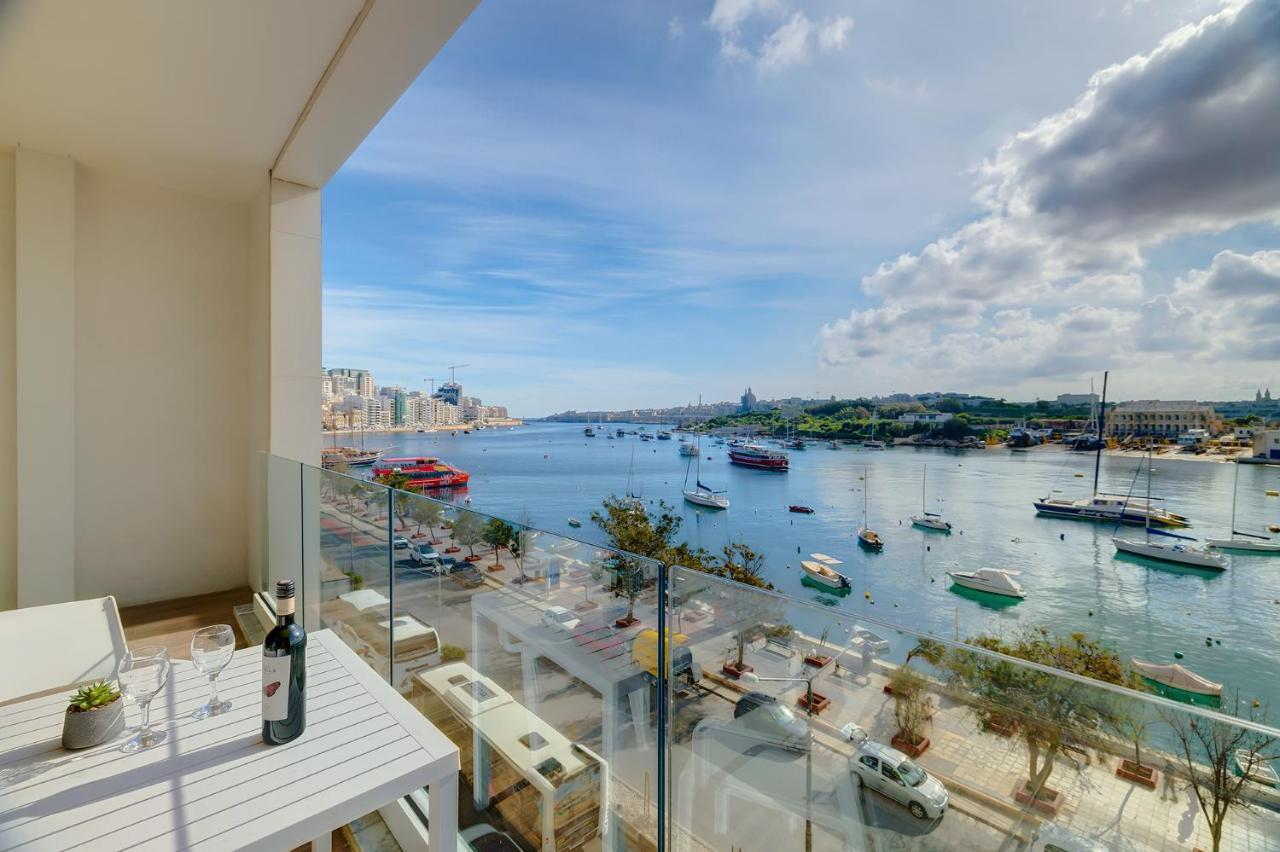 Superlative Apartment With Valletta And Harbour Views Sliema Luaran gambar