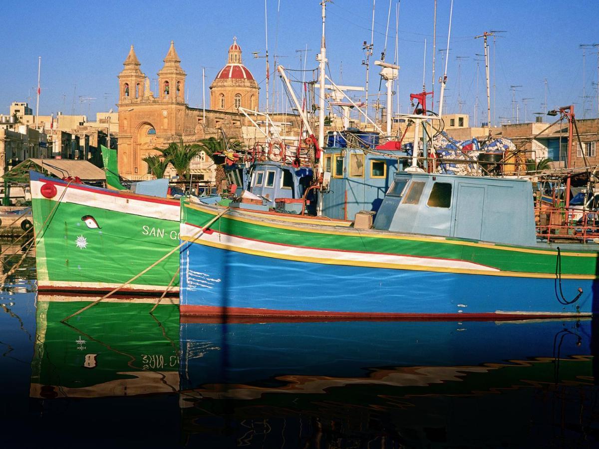 Superlative Apartment With Valletta And Harbour Views Sliema Luaran gambar