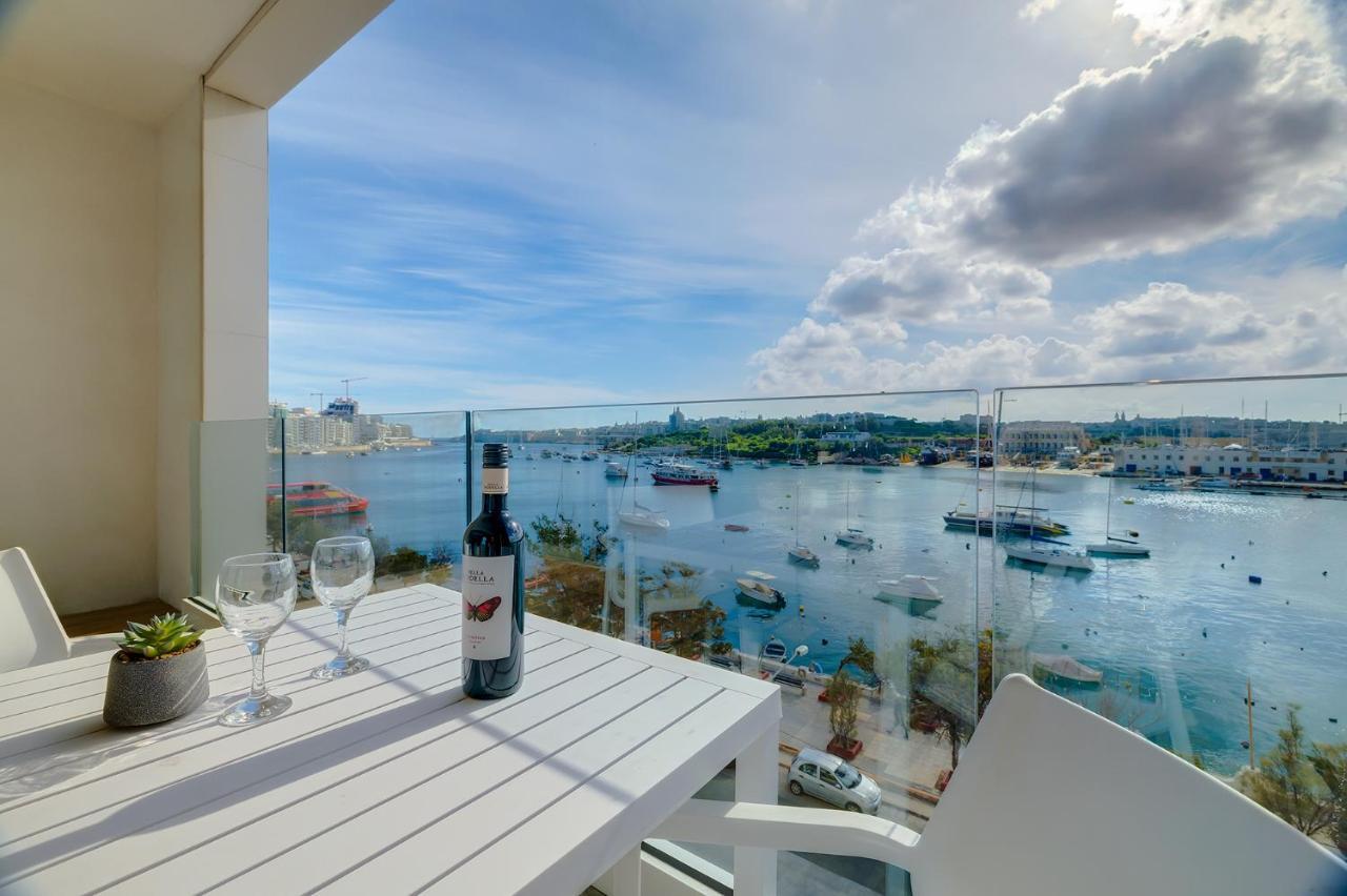 Superlative Apartment With Valletta And Harbour Views Sliema Luaran gambar